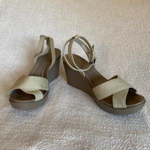 Crocs Women's Wedge Sandal